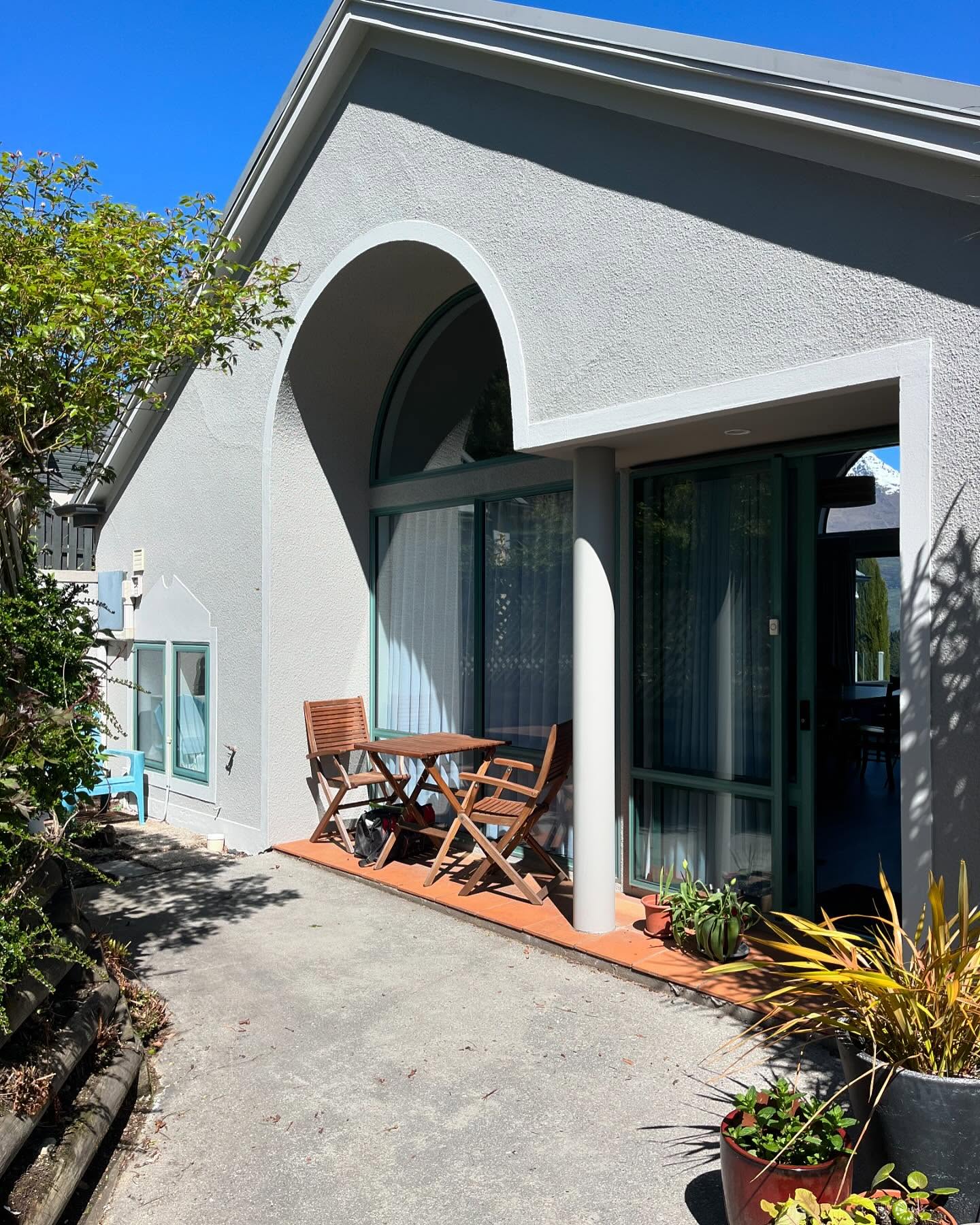 The Ultimate Guide to Exterior House Painting in Queenstown